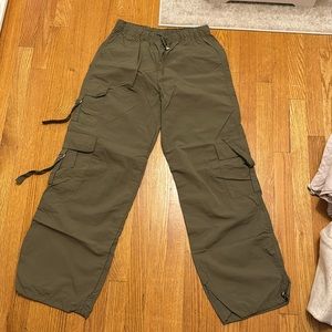 green cargo pants